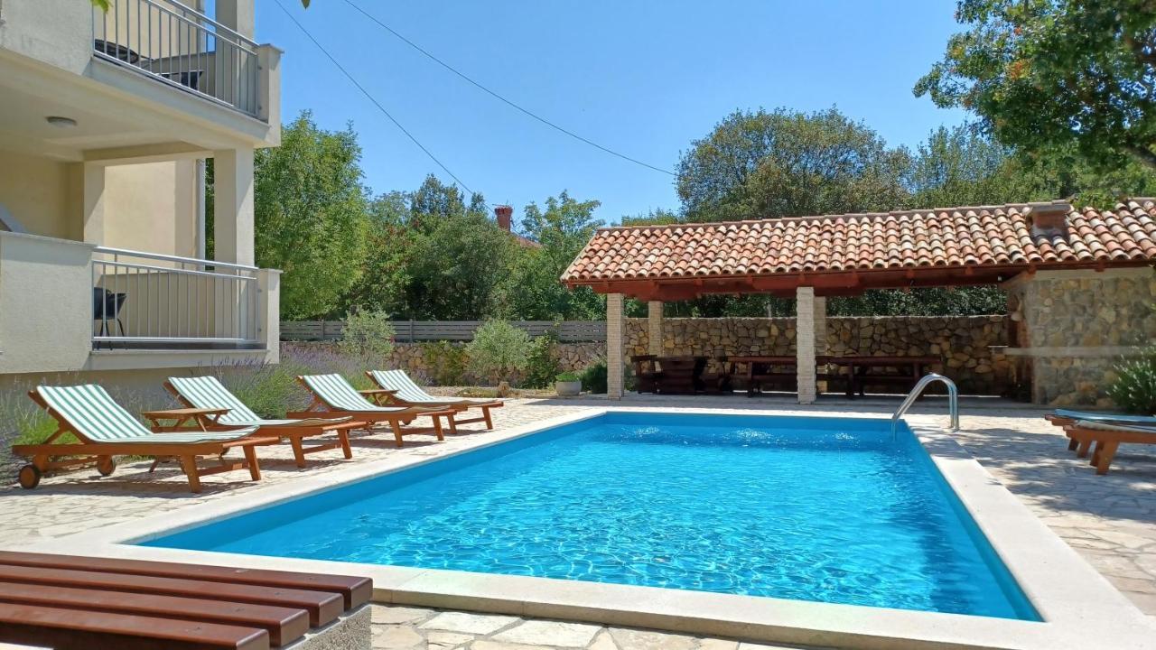 Apartmani Ivica Krk Town Kültér fotó