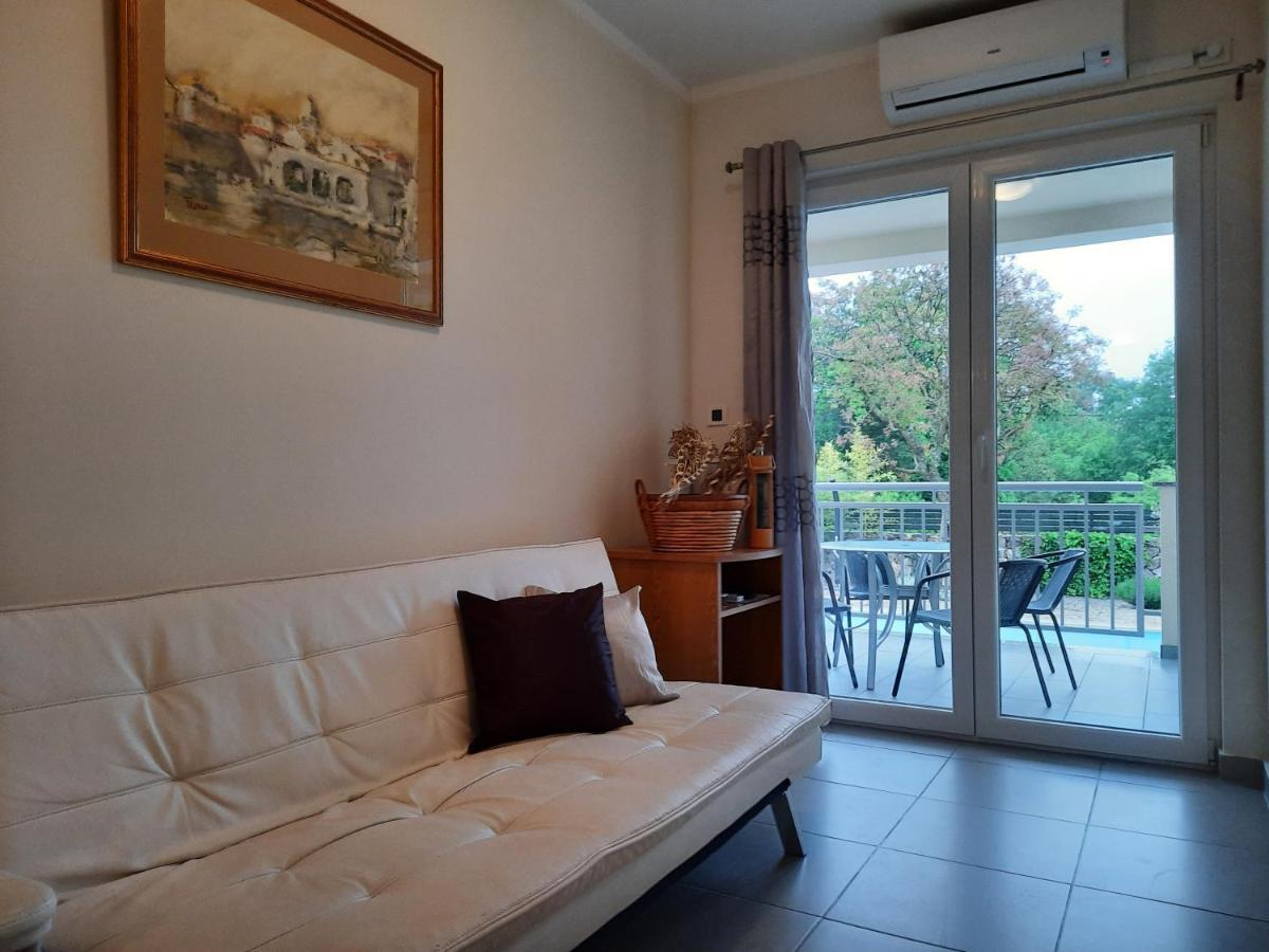 Apartmani Ivica Krk Town Kültér fotó