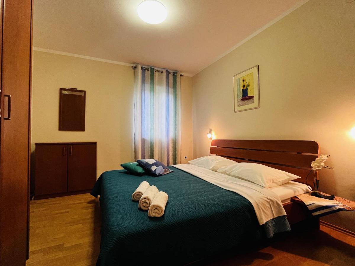 Apartmani Ivica Krk Town Kültér fotó