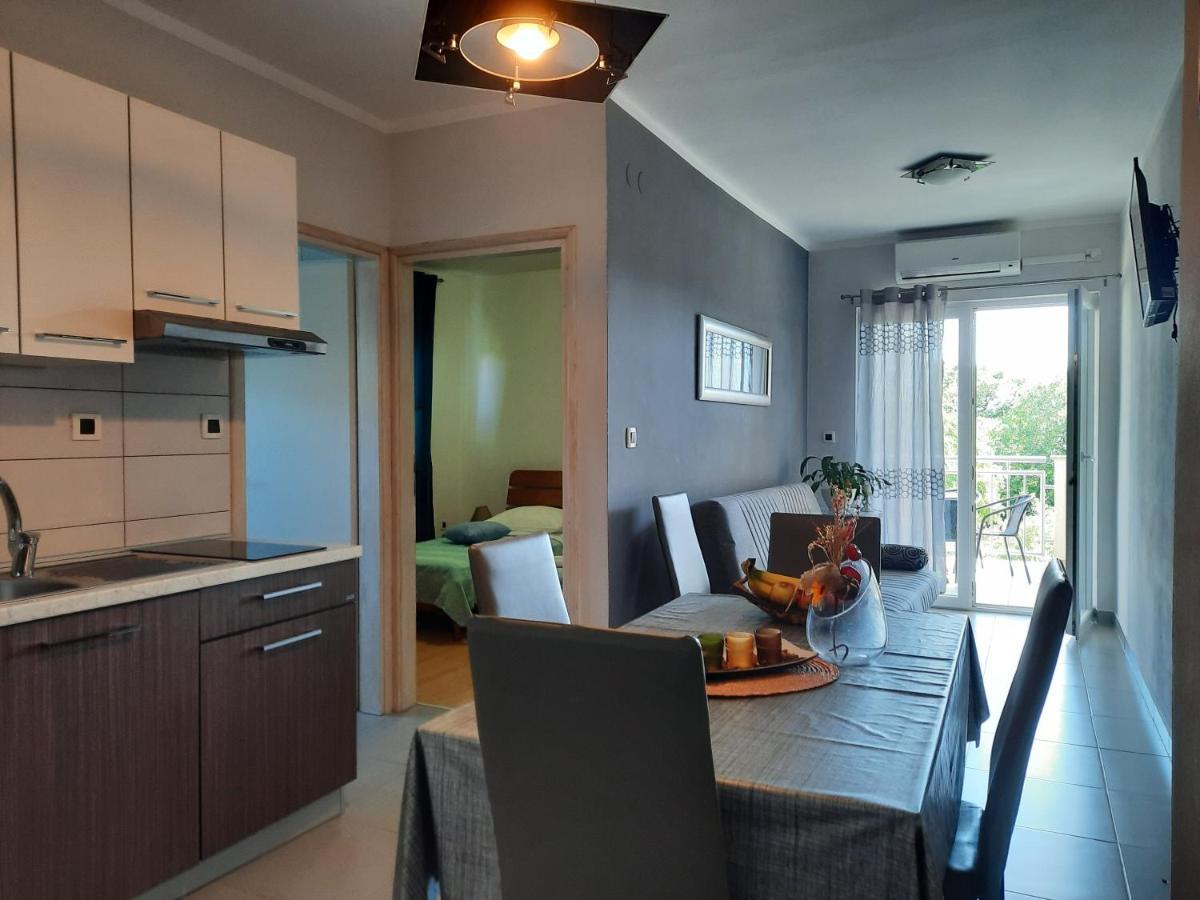 Apartmani Ivica Krk Town Kültér fotó